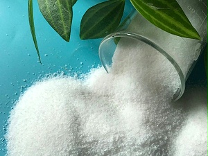 聚丙烯酰胺使用在皮革废水处理中是必不可少的！