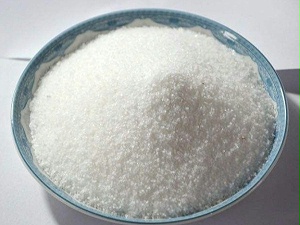 外观为白色颗粒的聚丙烯酰胺，如何区分？